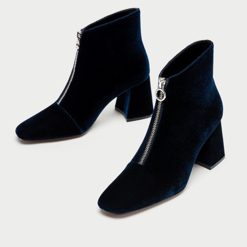 NWT Zara booties
